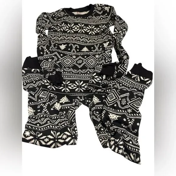 PJ Place Black and White Kids Pajama Set - Picture 5 of 9